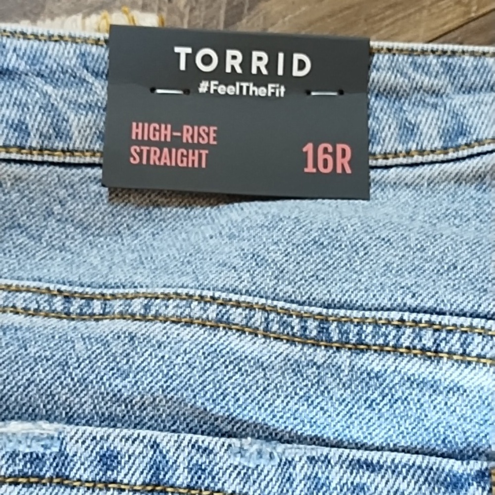torrid Light Blue Distressed Denim Jeans - Picture 6 of 7